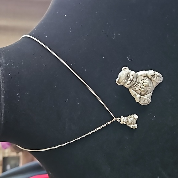 Vintage Ms Dee silver teddy bear necklace earrings and pin - Picture 2 of 6